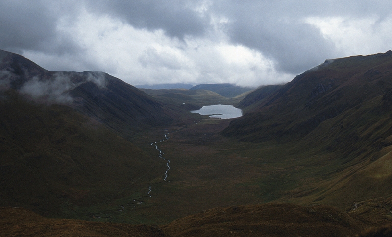 606_Een Andesvallei (3000 m), Incatrail.jpg